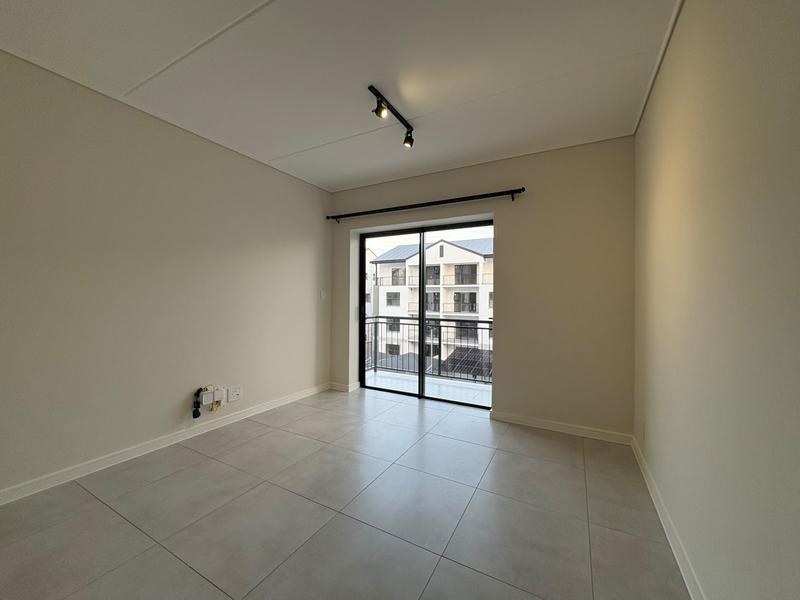 To Let 1 Bedroom Property for Rent in Sandown Western Cape